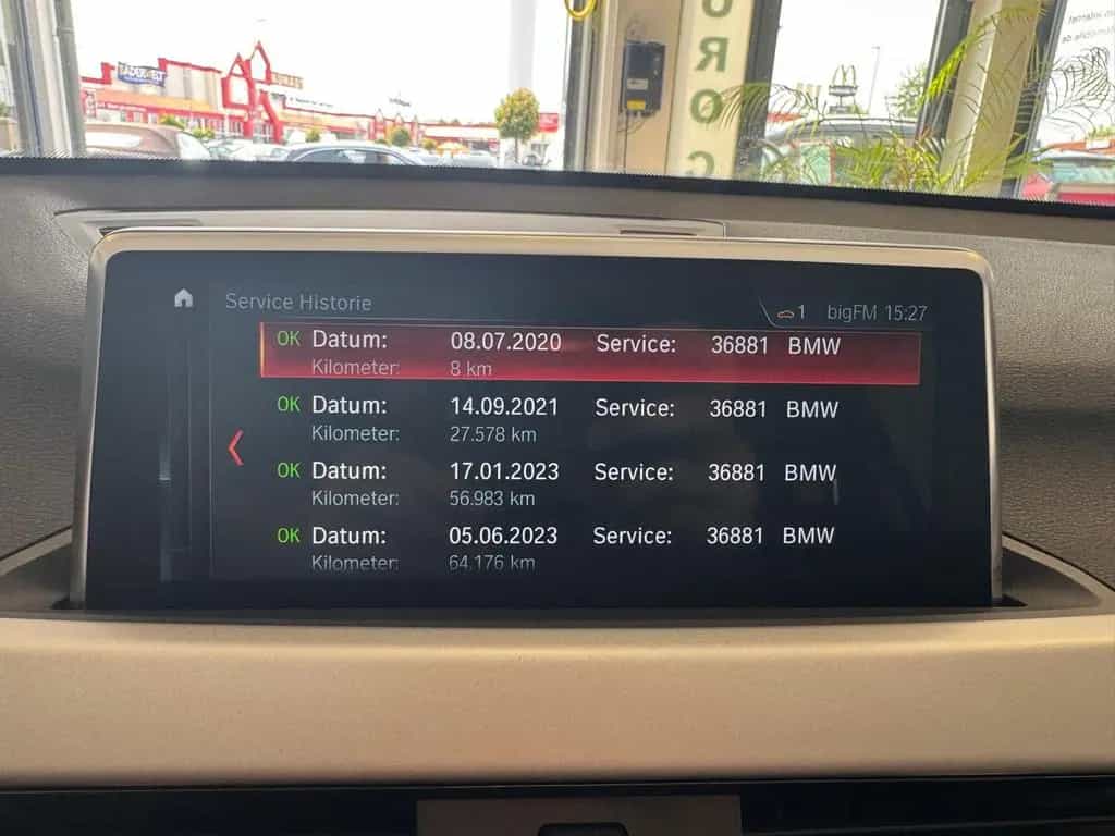 BMW X1 Baureihe 18i / NAVI/ SCHECKHEFT / LED / 07/2020-photo-26