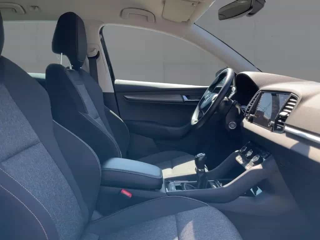 Skoda Karoq 1.5 TSI CLEVER LED+APP+DAB+GRA+SHZ+PDC+AHK 04/2021-photo-11