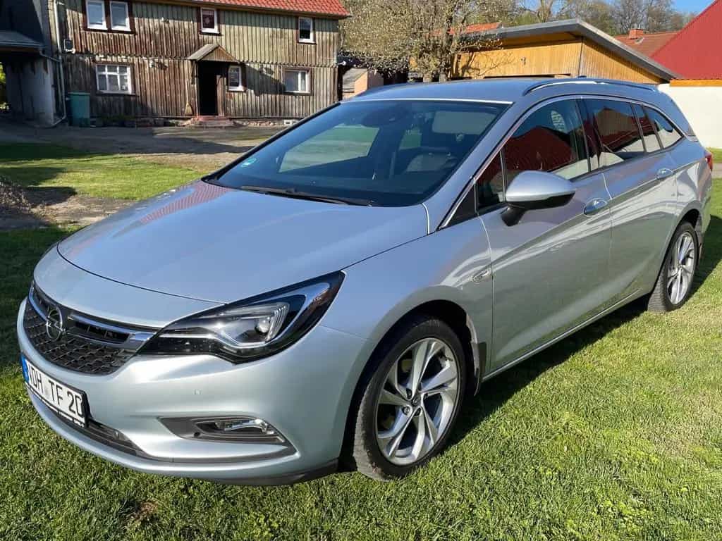 Opel Astra K ST 1.4 Turbo Dynamic 04/2016-photo-0