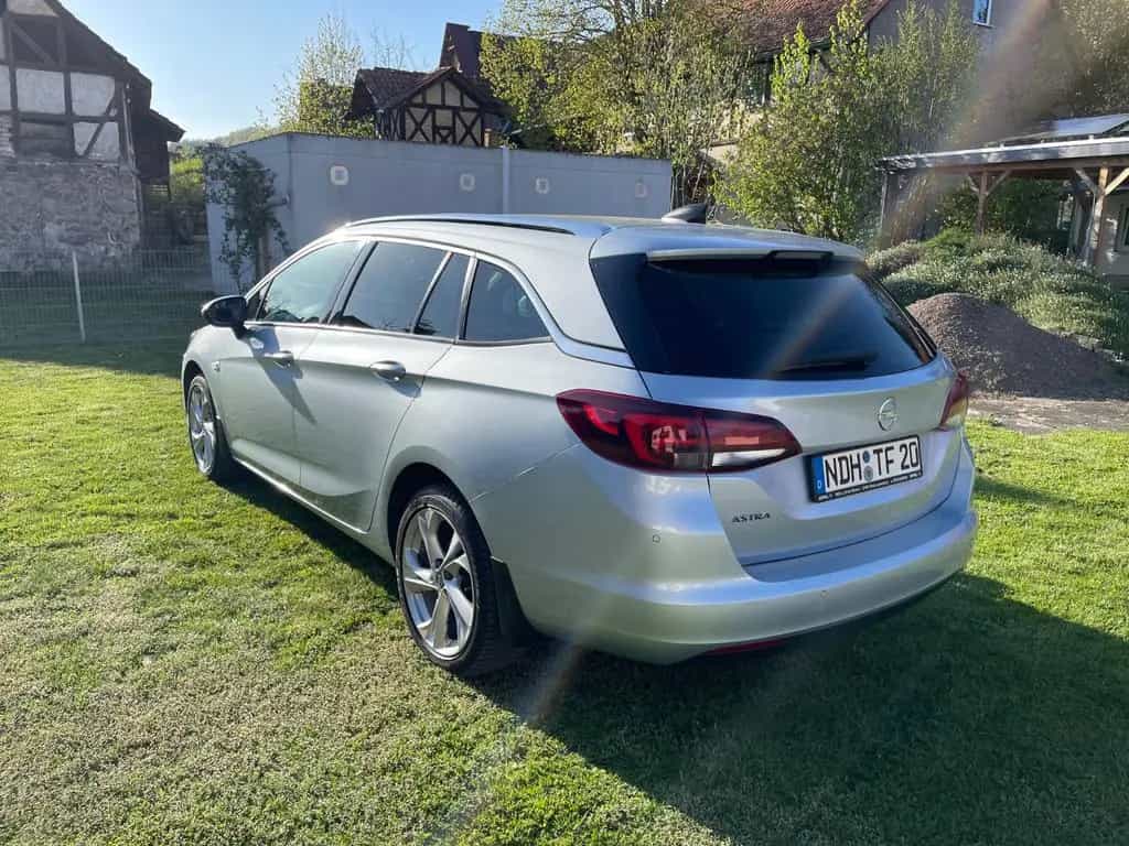 Opel Astra K ST 1.4 Turbo Dynamic 04/2016-photo-4