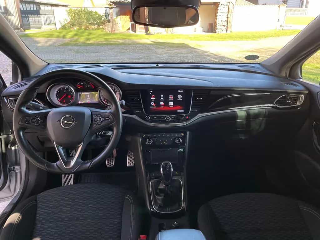 Opel Astra K ST 1.4 Turbo Dynamic 04/2016-photo-9