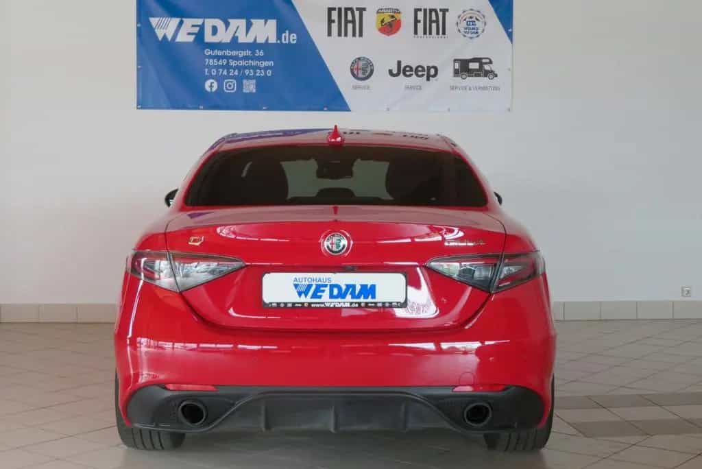 Alfa Romeo Giulia Competizione Q4 280PS 11/2023-photo-0
