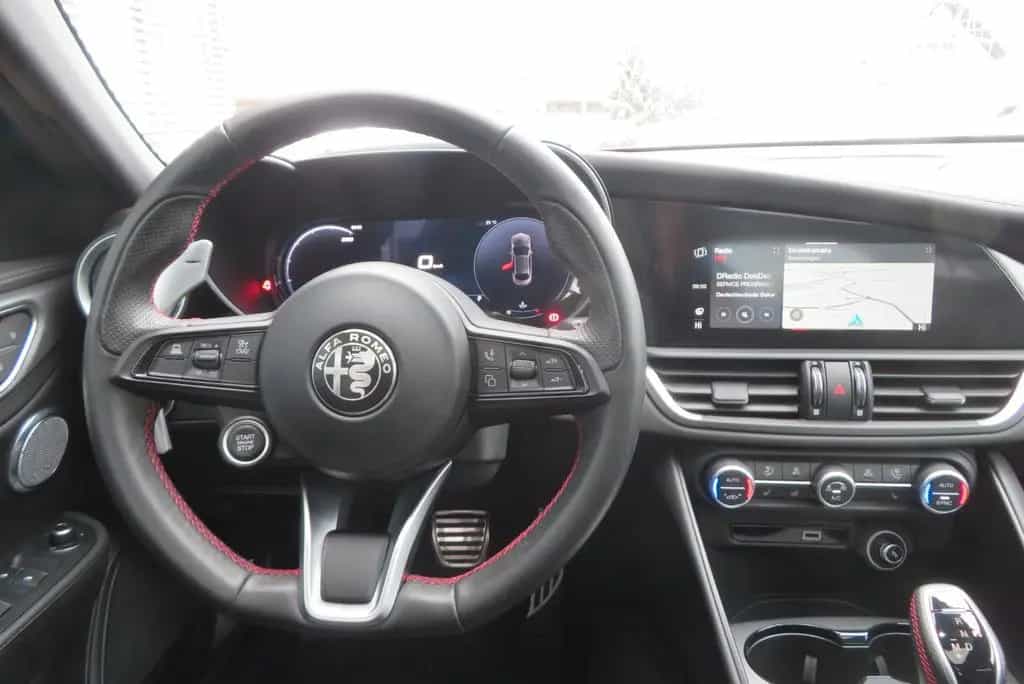 Alfa Romeo Giulia Competizione Q4 280PS 11/2023-photo-6