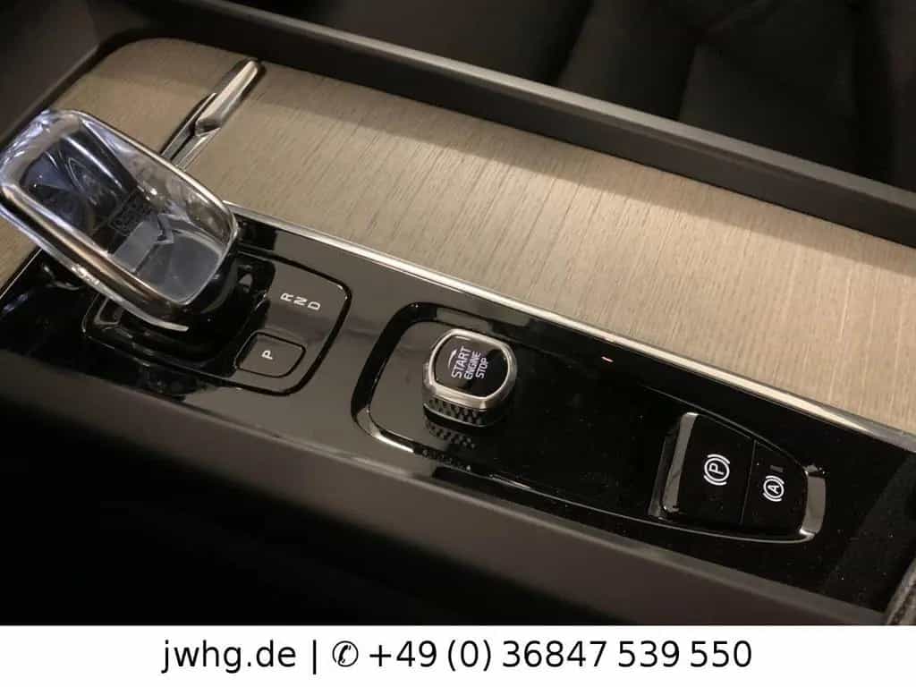 Volvo XC60 d Inscription AWD|HUD|Keyless|Memory|Leder 02/2022-photo-11