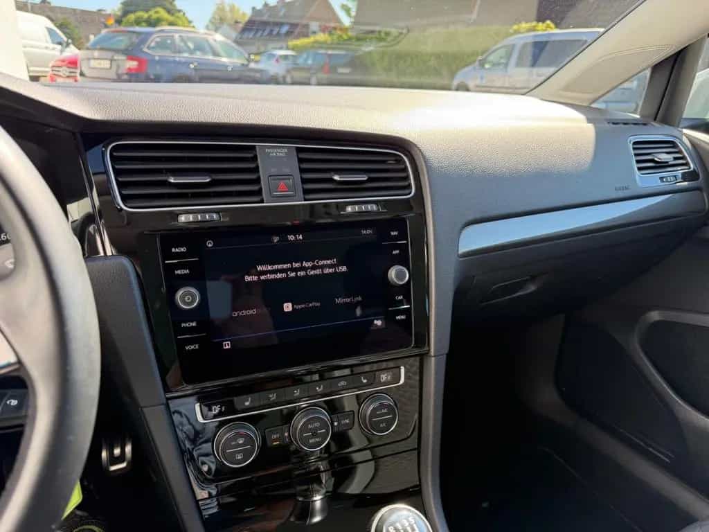 Volkswagen Golf VII Variant 1.0 Join*2HD*SITZH*PDC* 07/2018-photo-9