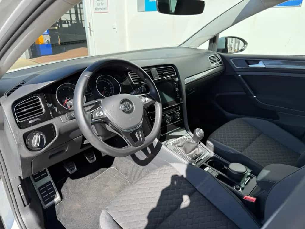 Volkswagen Golf VII Variant 1.0 Join*2HD*SITZH*PDC* 07/2018-photo-5