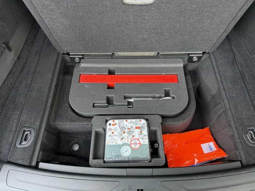 Maserati Grecale GT+ACC+HEADUP+360°KAM:+NEUPREIS 106TSD€ 07/2022-photo-37