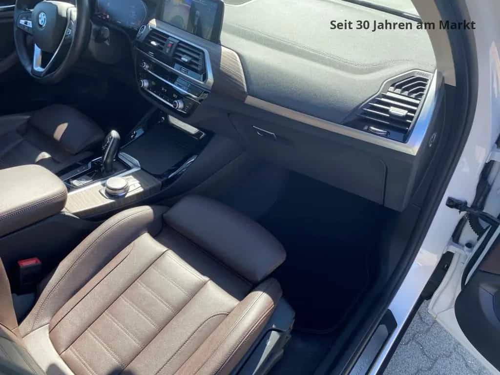 BMW X3 xDrive,20 DLuxury Line,Pano,AHK,1.Hand,LED,SH 01/2020-photo-11