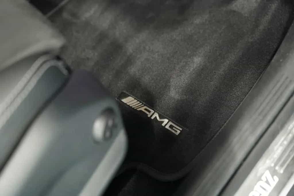 Mercedes-Benz GLC 300 Coupé 4M AMG Line 2H *20 *Pano *Digital 08/2020-photo-17