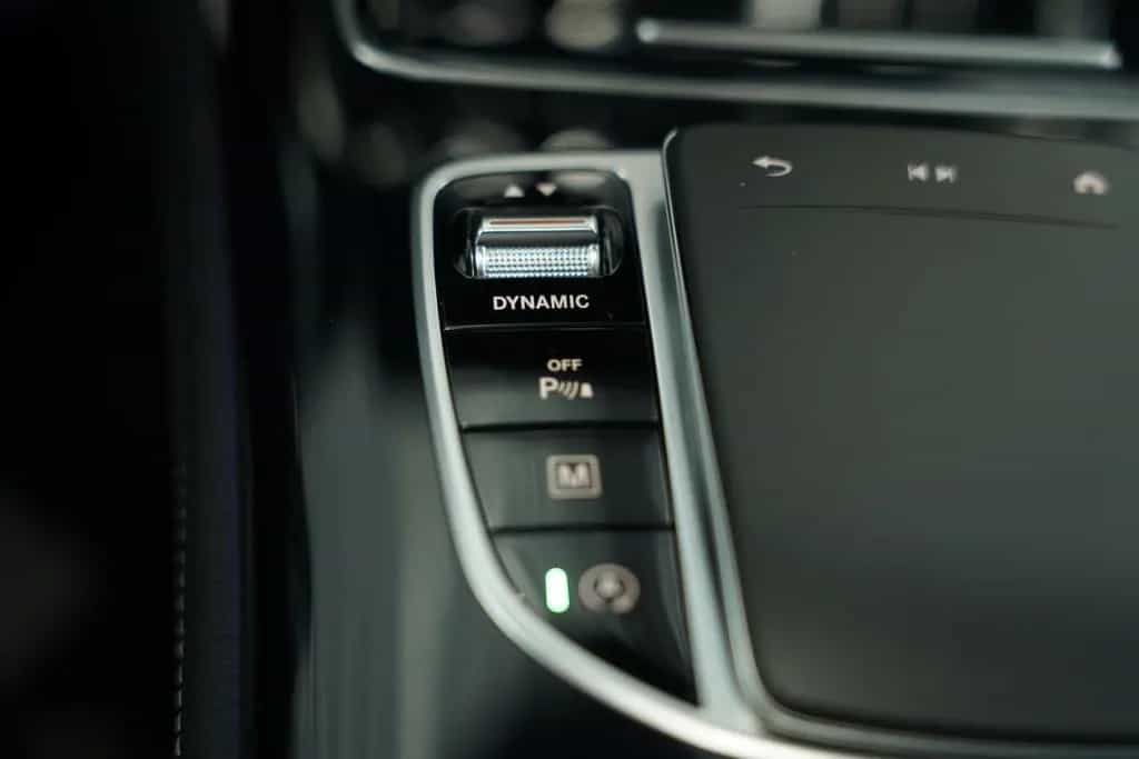 Mercedes-Benz GLC 300 Coupé 4M AMG Line 2H *20 *Pano *Digital 08/2020-photo-31