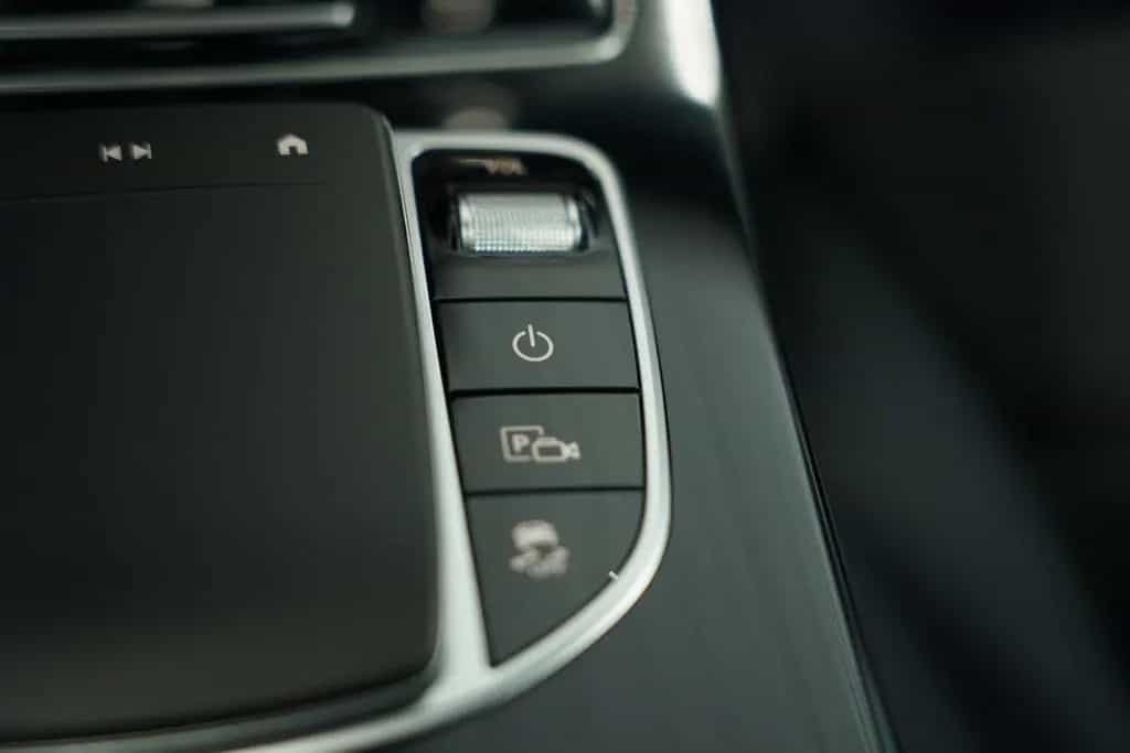 Mercedes-Benz GLC 300 Coupé 4M AMG Line 2H *20 *Pano *Digital 08/2020-photo-32