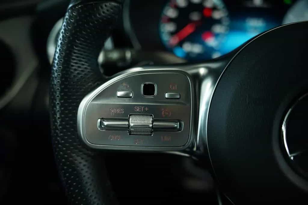 Mercedes-Benz GLC 300 Coupé 4M AMG Line 2H *20 *Pano *Digital 08/2020-photo-41