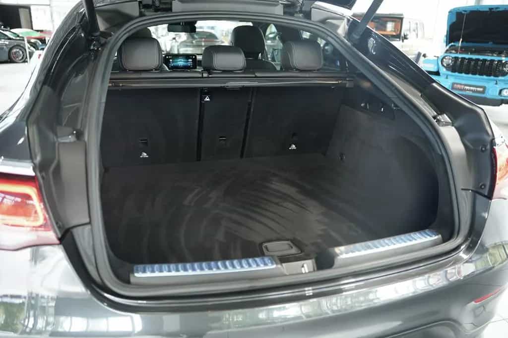 Mercedes-Benz GLC 300 Coupé 4M AMG Line 2H *20 *Pano *Digital 08/2020-photo-47