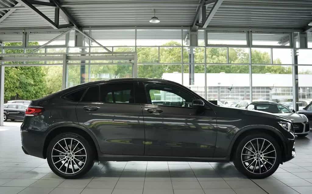 Mercedes-Benz GLC 300 Coupé 4M AMG Line 2H *20 *Pano *Digital 08/2020-photo-6