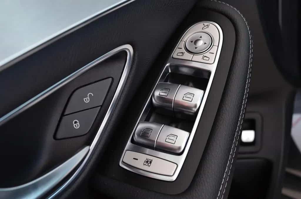 Mercedes-Benz C-Class 180 Avantgarde | Navi | LED | PDC | 18`Alu 04/2016-photo-28