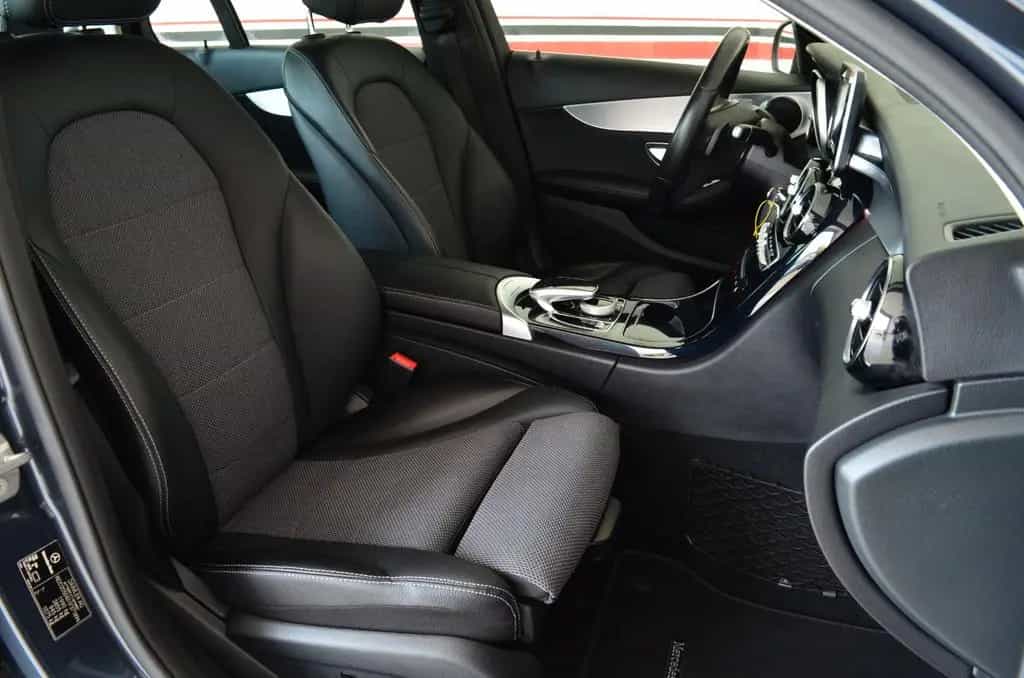 Mercedes-Benz C-Class 180 Avantgarde | Navi | LED | PDC | 18`Alu 04/2016-photo-9