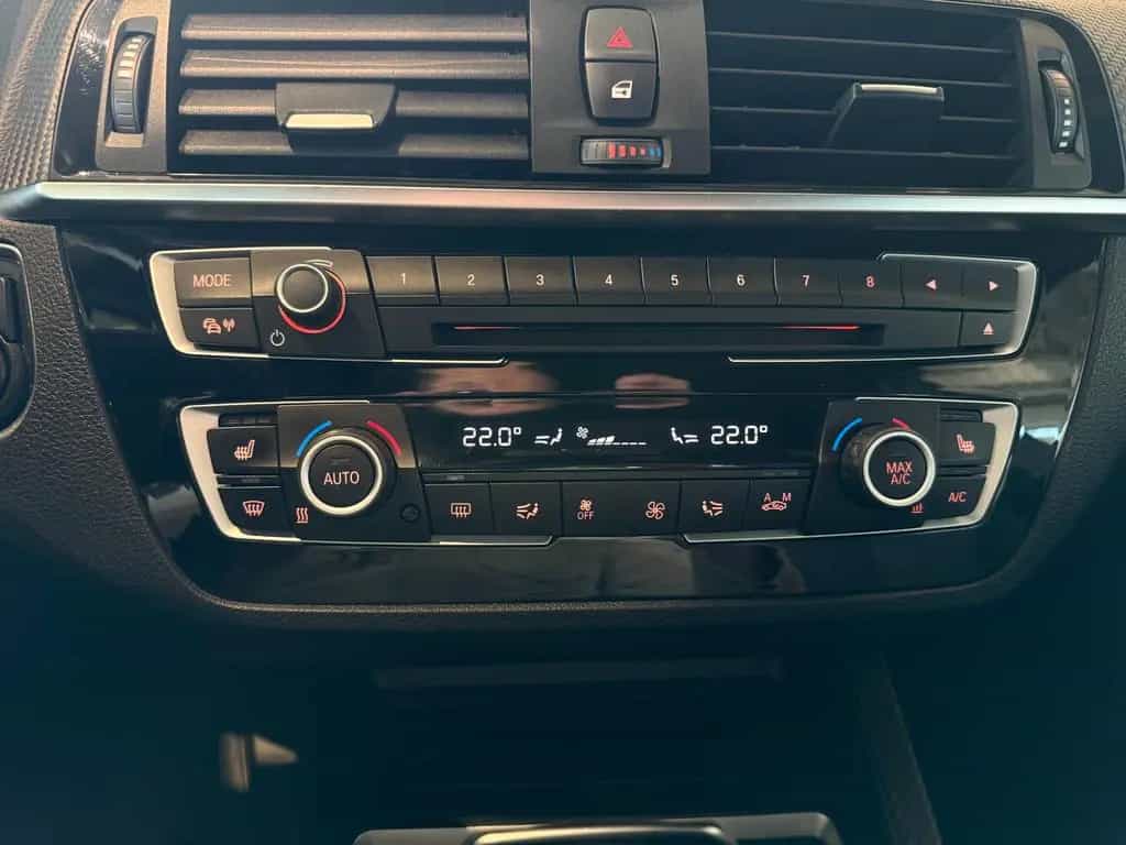 BMW M2 Coupé (F87)*M Performance*Soundsystem* 02/2018-photo-17