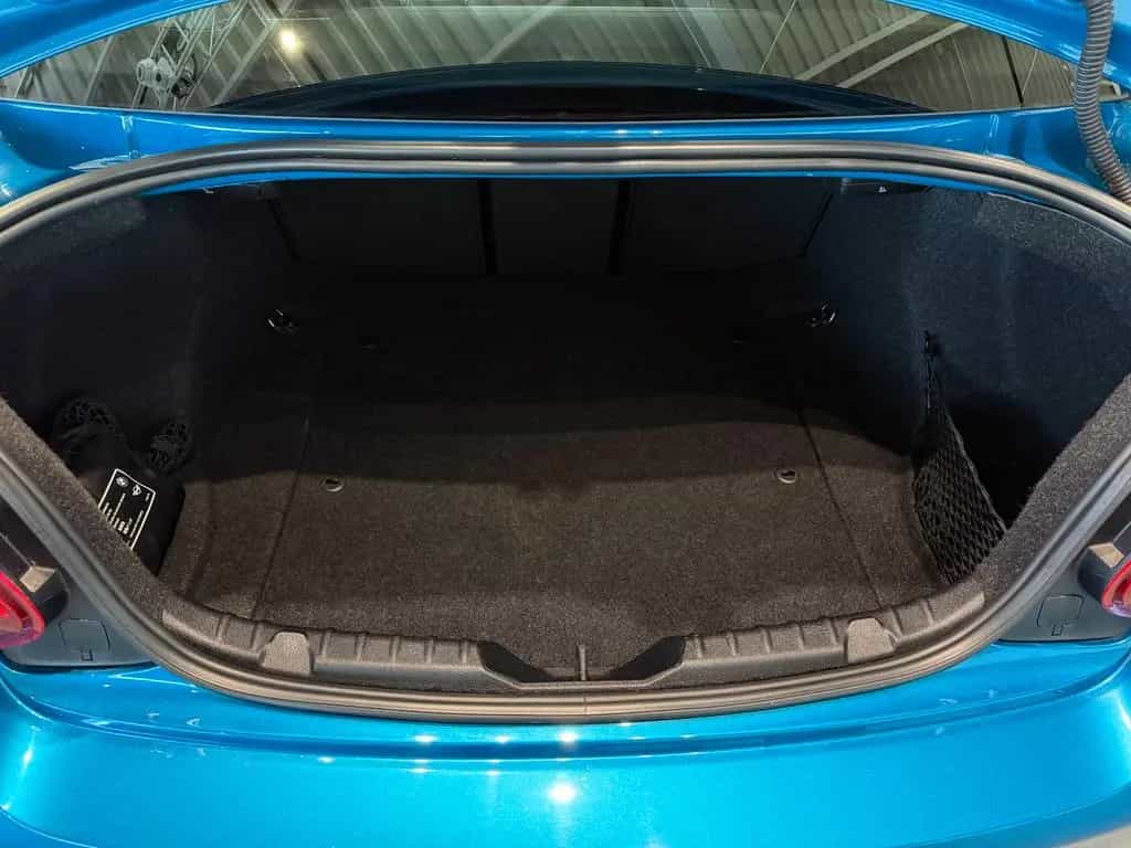 BMW M2 Coupé (F87)*M Performance*Soundsystem* 02/2018-photo-5