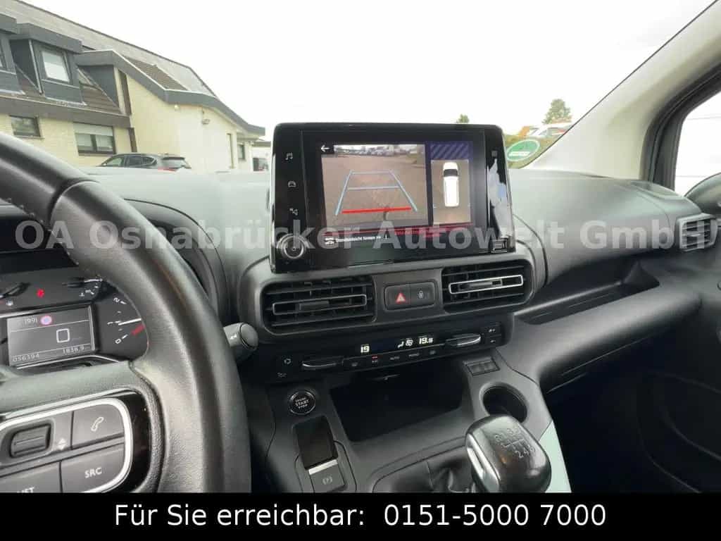 Citroën Berlingo Shine XL 360°Kamera Tempomat AHK SHZ BT 02/2022-photo-23