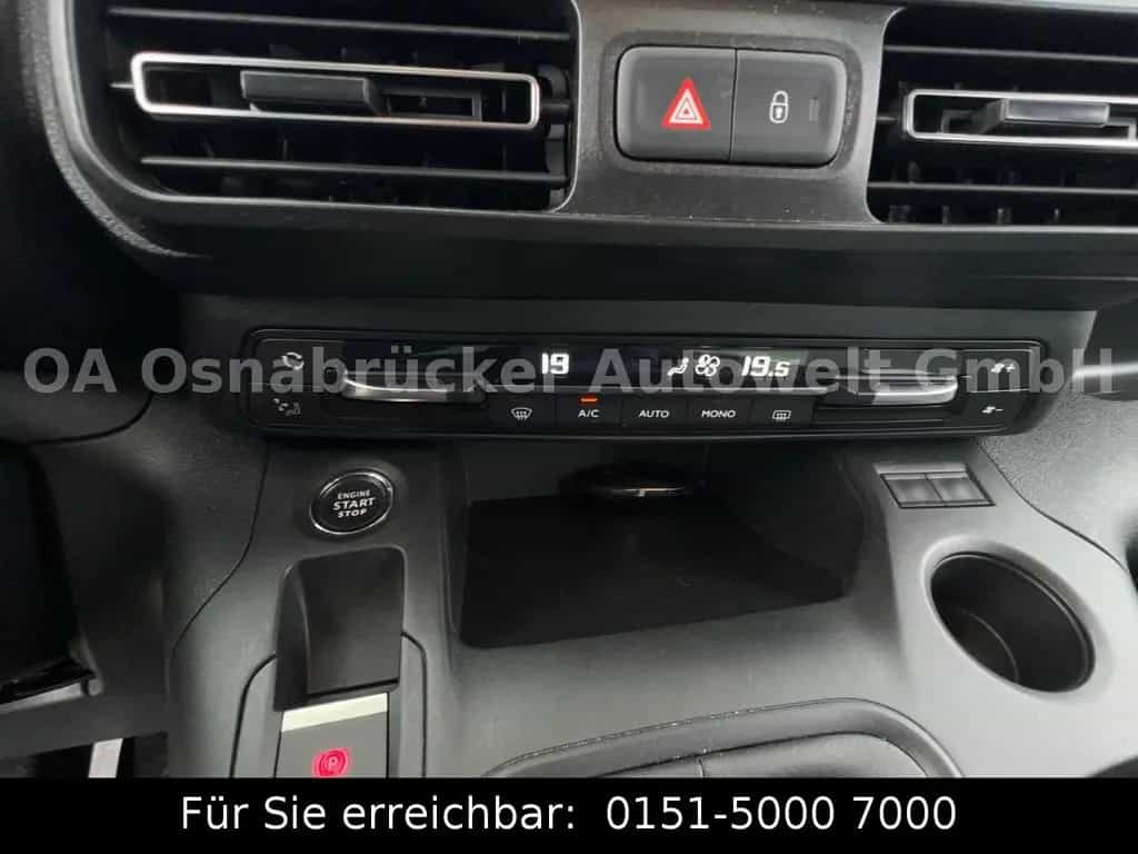 Citroën Berlingo Shine XL 360°Kamera Tempomat AHK SHZ BT 02/2022-photo-25