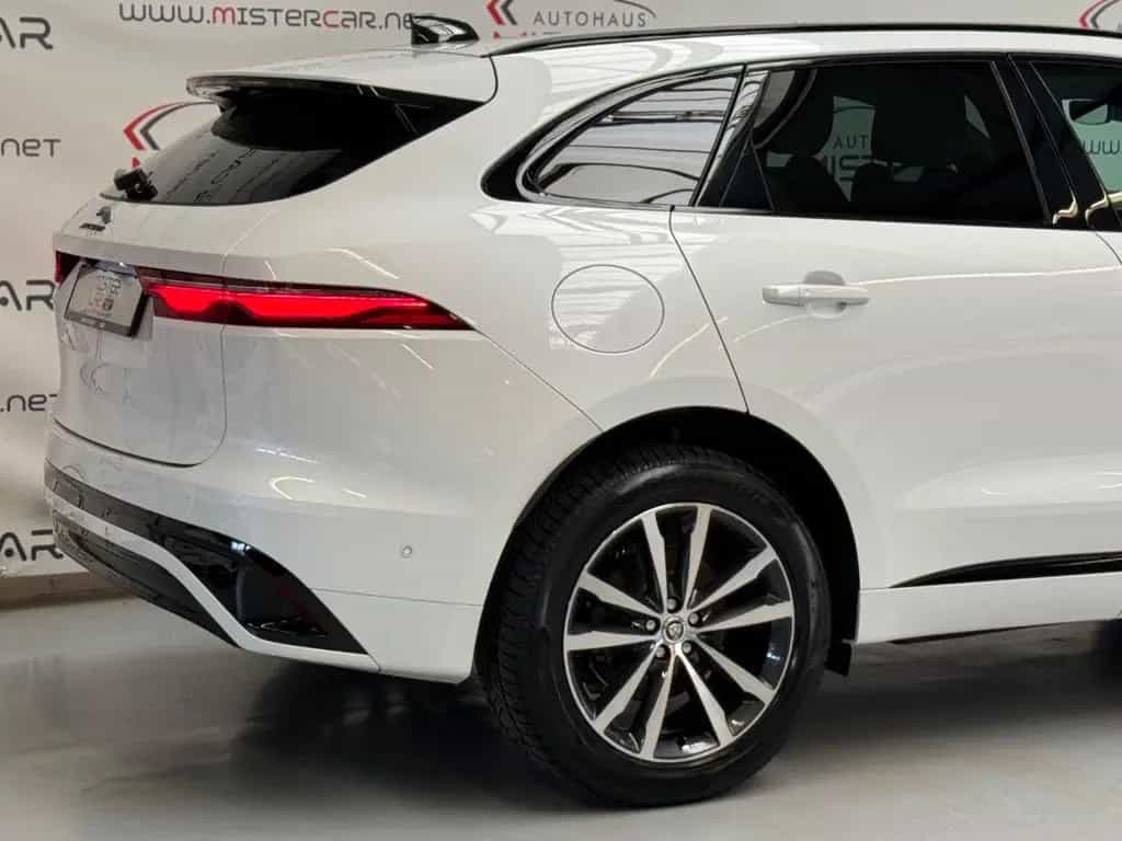 Jaguar F-Pace R-Dynamic SE AWD MATRIX/AHK/VIRT/MERIDIAN 10/2023-photo-8