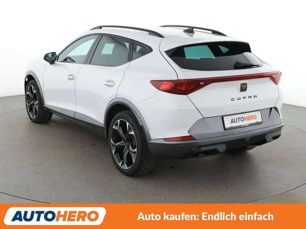 Cupra Formentor 1.5 TSI ACT Aut*NAVI*LED*ACC*CAM*PDC* 09/2023-photo-3