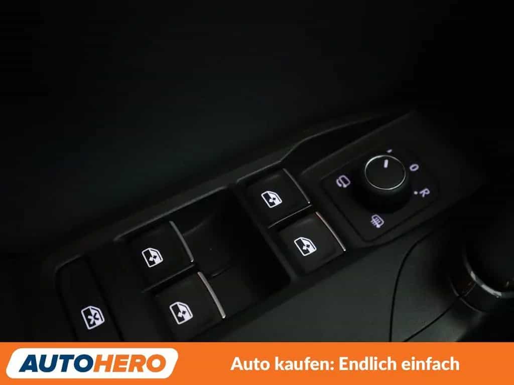 Cupra Formentor 1.5 TSI ACT Aut*NAVI*LED*ACC*CAM*PDC* 09/2023-photo-30