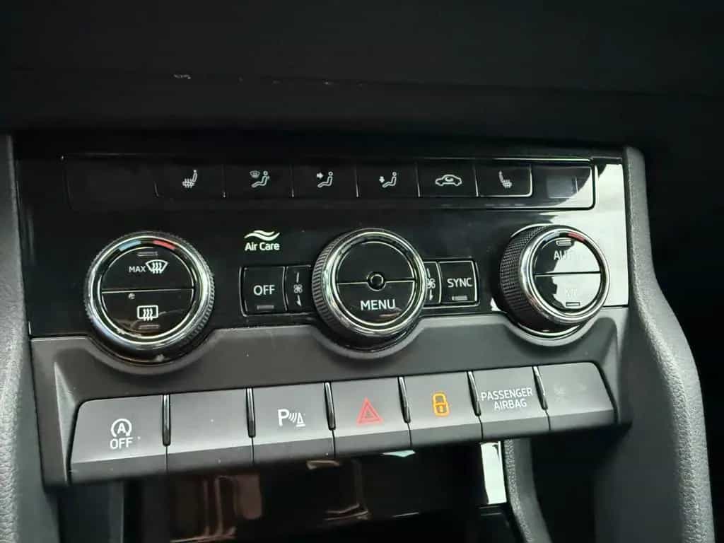Skoda Karoq 1.5 TSI Automatik 03/2021-photo-13