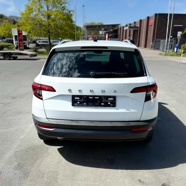 Skoda Karoq 1.5 TSI Automatik 03/2021-photo-2