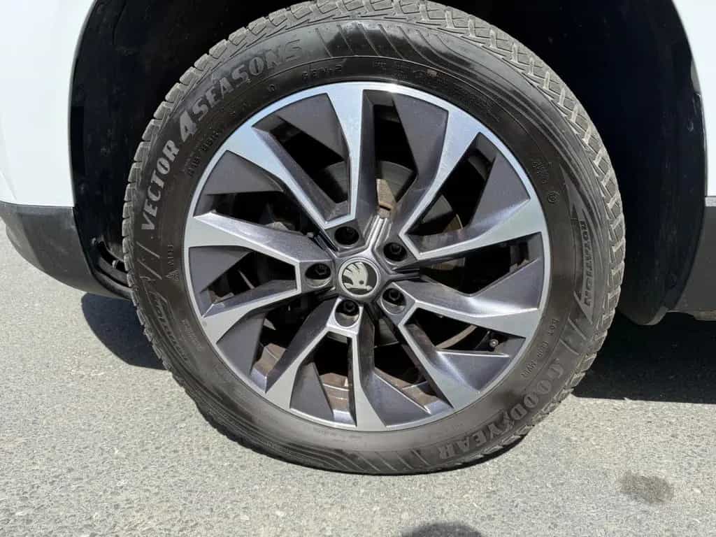 Skoda Karoq 1.5 TSI Automatik 03/2021-photo-4