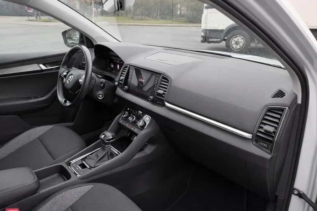 Skoda Karoq 1.5 TSI Automatik 03/2021-photo-5