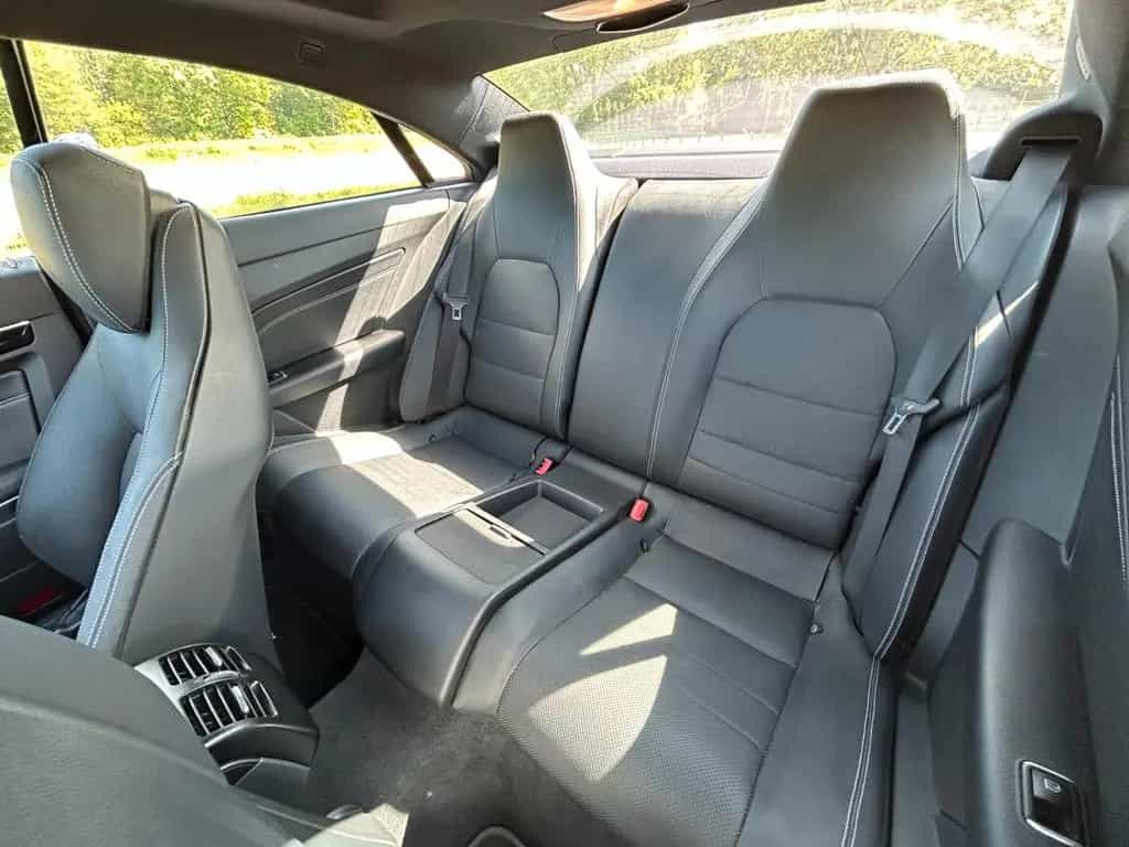 Mercedes-Benz E 200 Coupe 2.0 AMG-Line Night-Paket Panorama 09/2016-photo-20