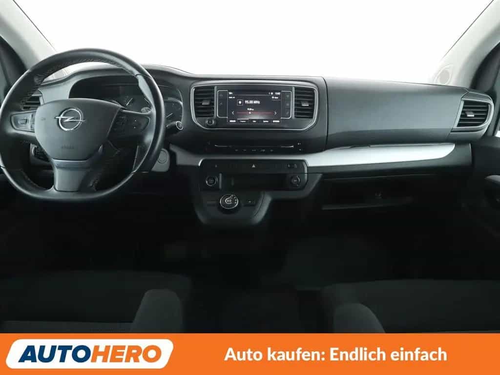 Opel Zafira Life 2.0 Diesel Selection M (L2) Aut.*CAM 08/2022-photo-11