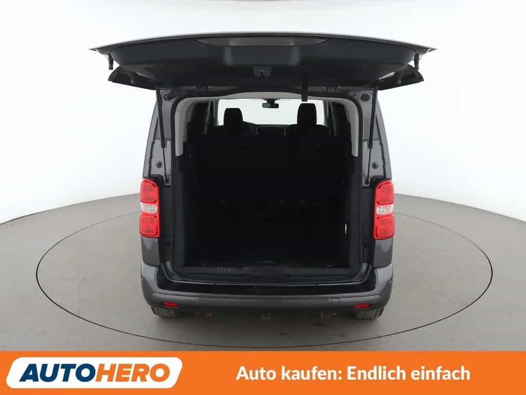 Opel Zafira Life 2.0 Diesel Selection M (L2) Aut.*CAM 08/2022-photo-16