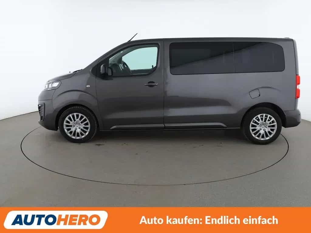 Opel Zafira Life 2.0 Diesel Selection M (L2) Aut.*CAM 08/2022-photo-2