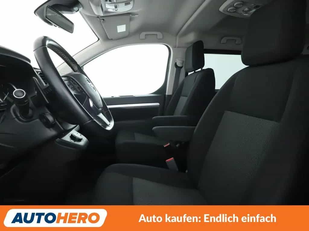 Opel Zafira Life 2.0 Diesel Selection M (L2) Aut.*CAM 08/2022-photo-9