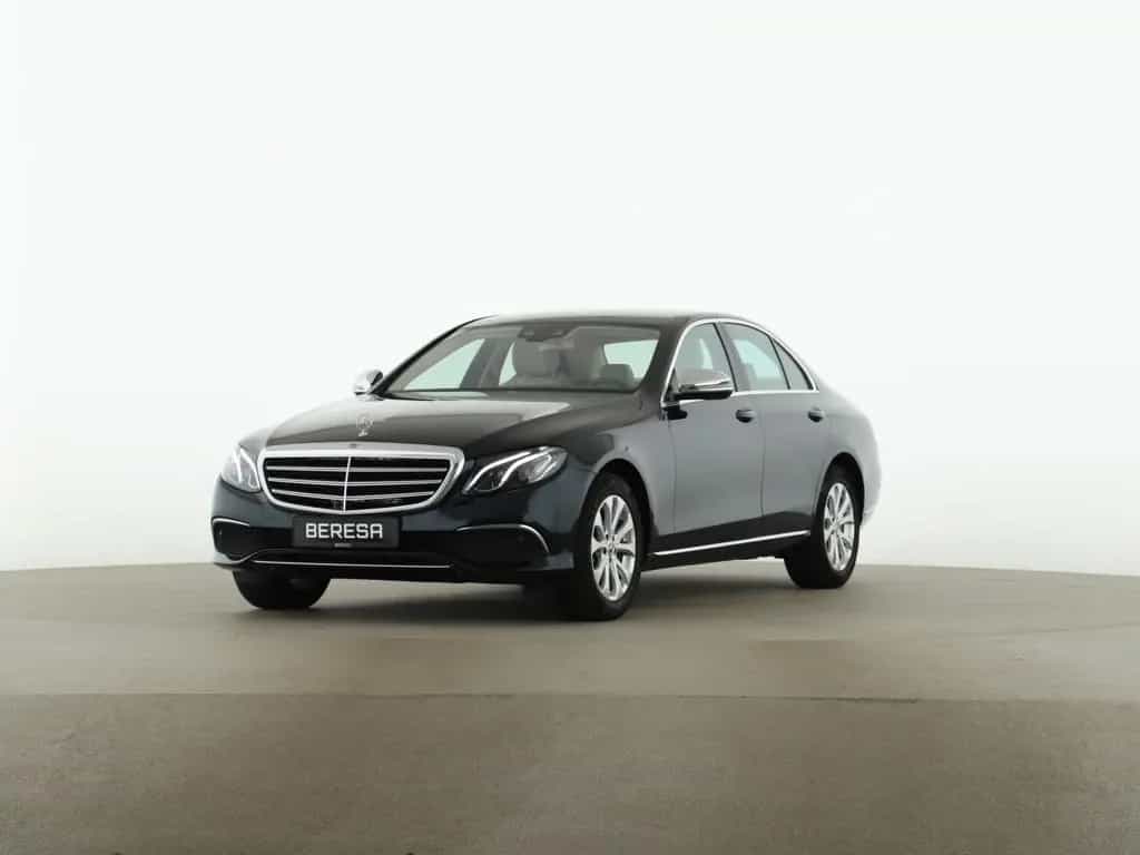 Mercedes-Benz E-Class 220 d Exclusive Standhz AHK Comand 360 03/2018-photo-1