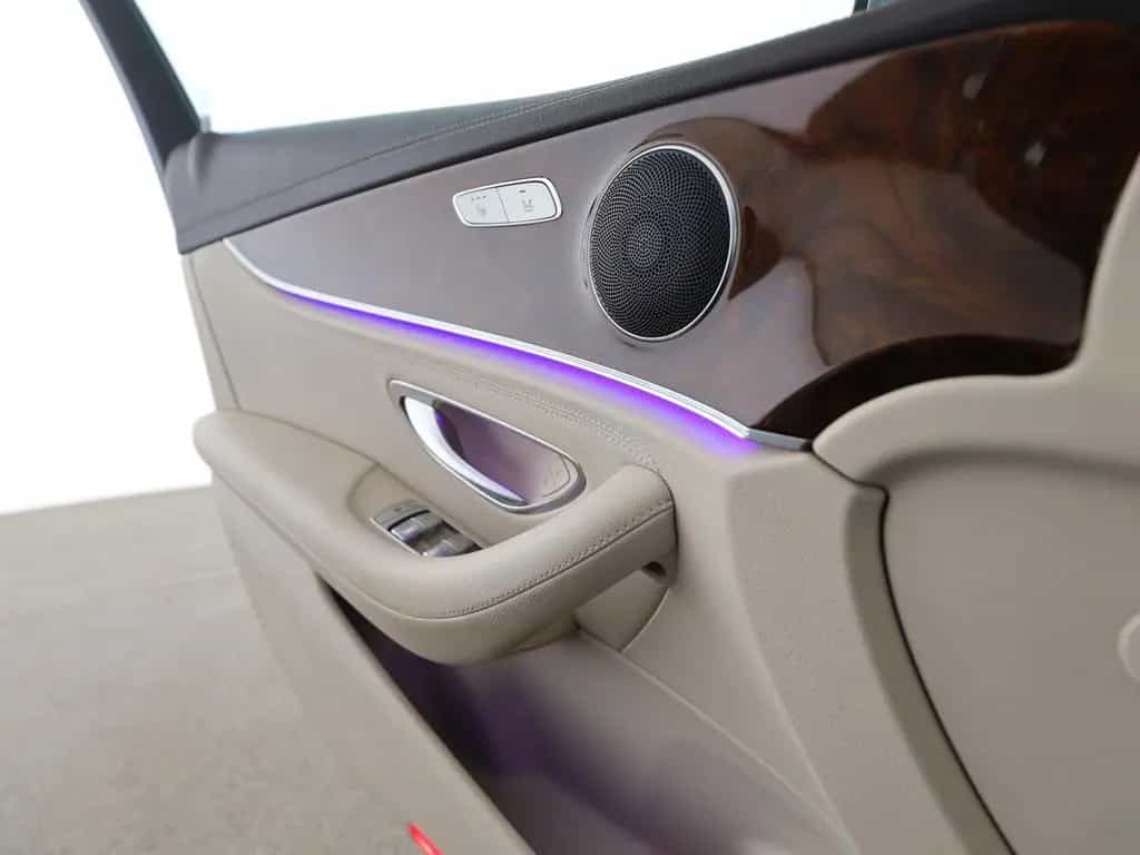 Mercedes-Benz E-Class 220 d Exclusive Standhz AHK Comand 360 03/2018-photo-13