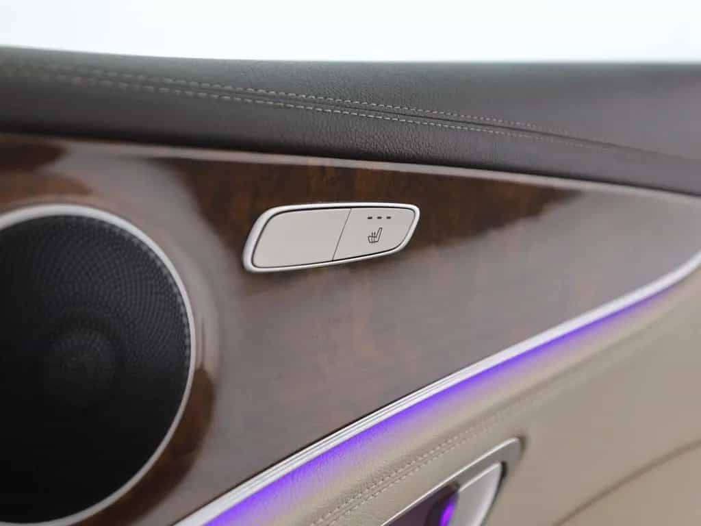 Mercedes-Benz E-Class 220 d Exclusive Standhz AHK Comand 360 03/2018-photo-17