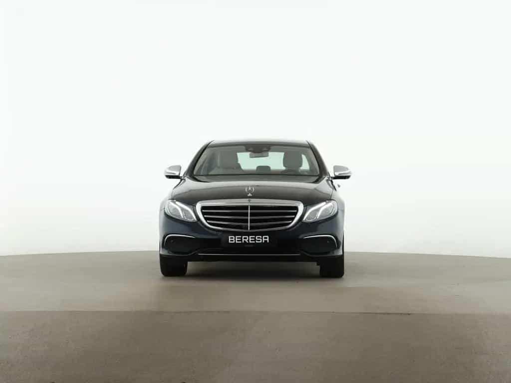 Mercedes-Benz E-Class 220 d Exclusive Standhz AHK Comand 360 03/2018-photo-2