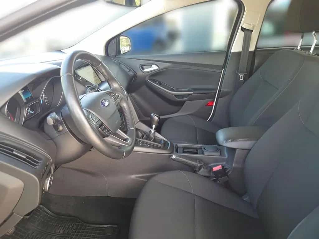 Ford Focus Turnier Cool & Connect / AHK / WKR 06/2018-photo-7