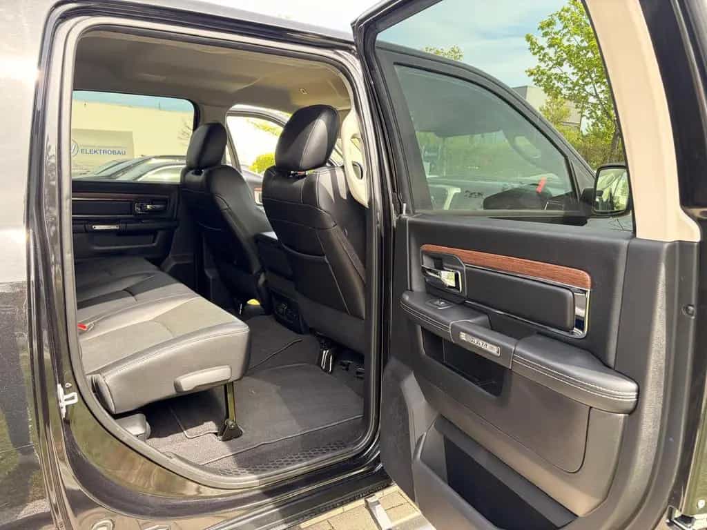 Dodge RAM 2500 6.4 Heavy Duty Laramie *LPG*Klima*VOLL* 02/2018-photo-16