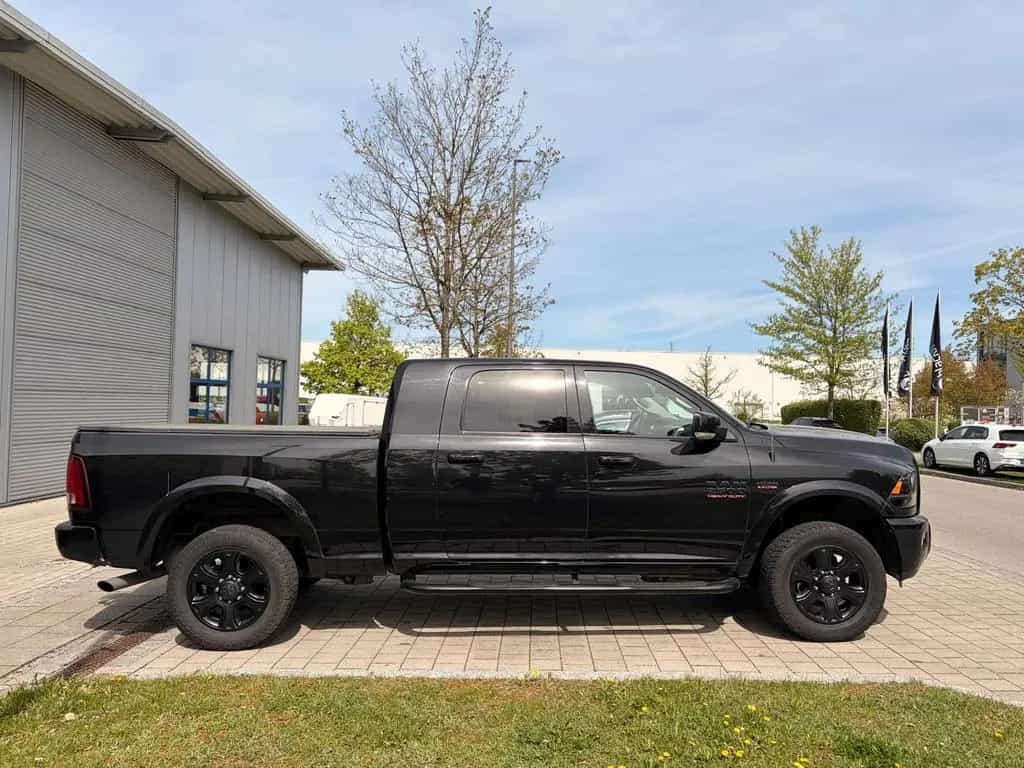 Dodge RAM 2500 6.4 Heavy Duty Laramie *LPG*Klima*VOLL* 02/2018-photo-2