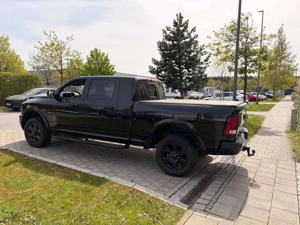 Dodge RAM 2500 6.4 Heavy Duty Laramie *LPG*Klima*VOLL* 02/2018-photo-4