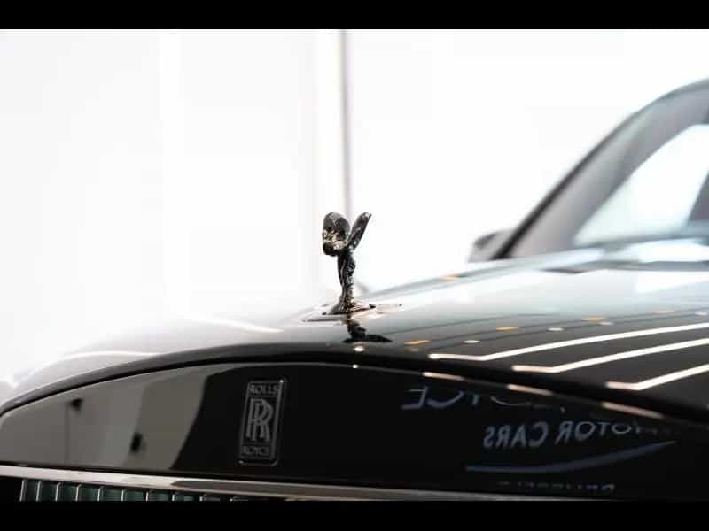 Rolls-Royce Cullinan Black Badge Series II null-photo-11