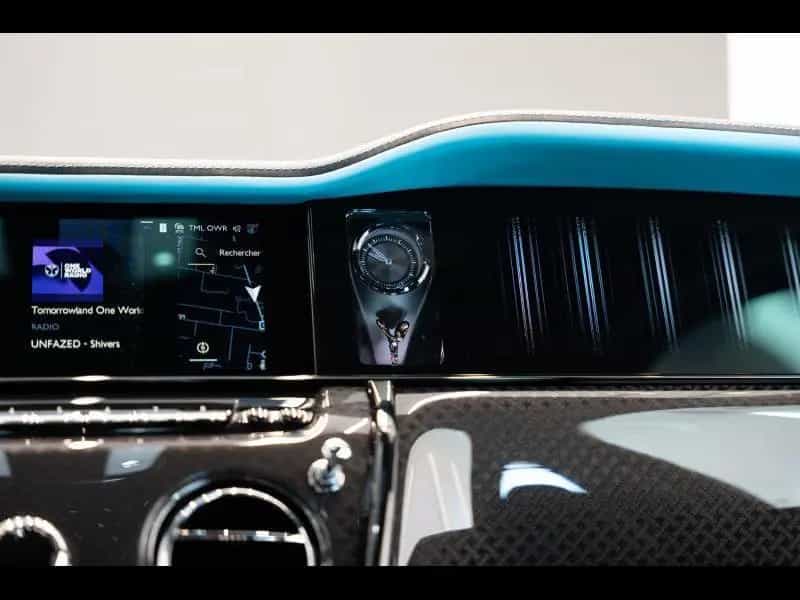 Rolls-Royce Cullinan Black Badge Series II null-photo-20