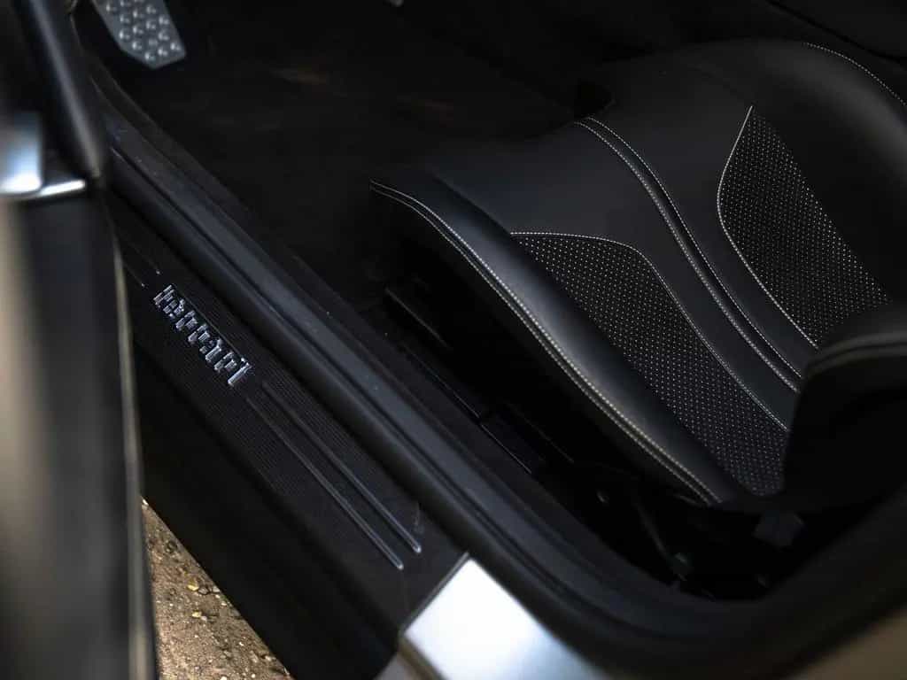 Ferrari 812 GTS 6.5 V12 HELE | Aluminium Lucido | Racing 08/2021-photo-37