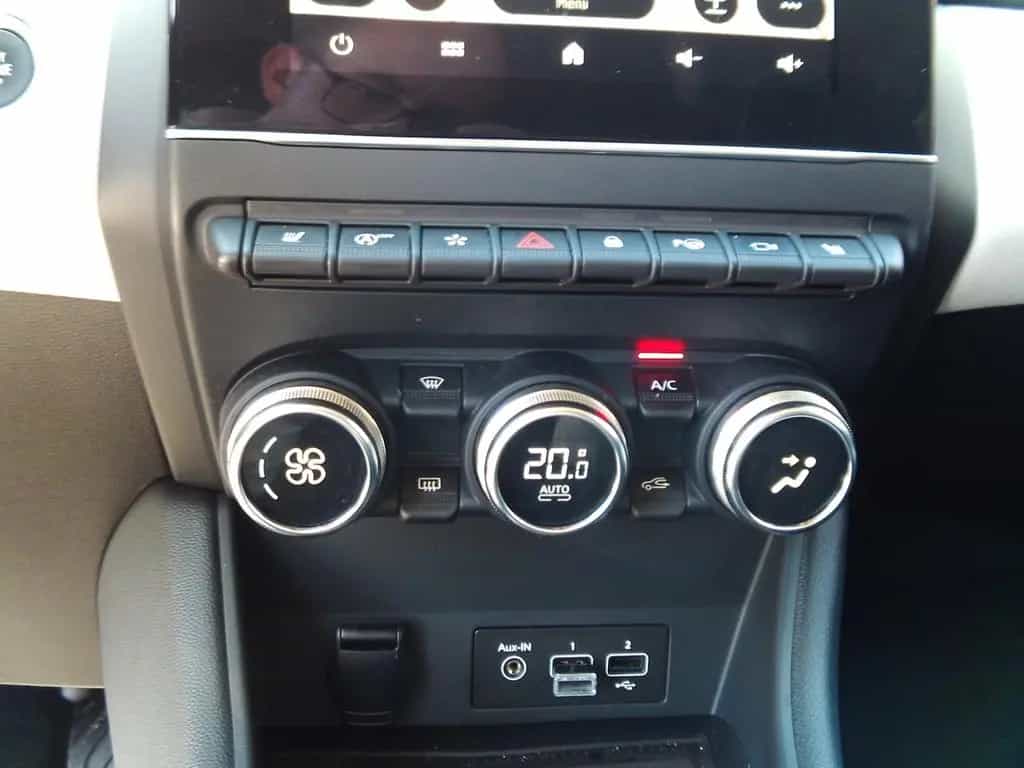 Renault Captur II 1.3 Edition One Bose 360* SHZ Navi AHK 03/2021-photo-16
