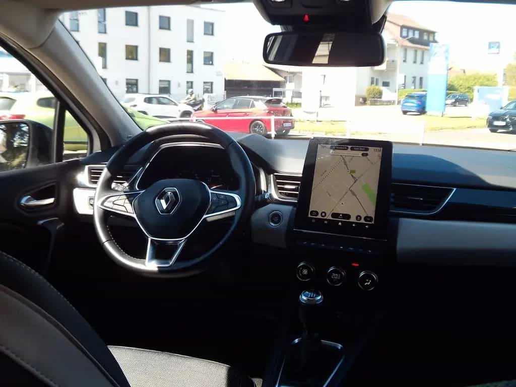 Renault Captur II 1.3 Edition One Bose 360* SHZ Navi AHK 03/2021-photo-9