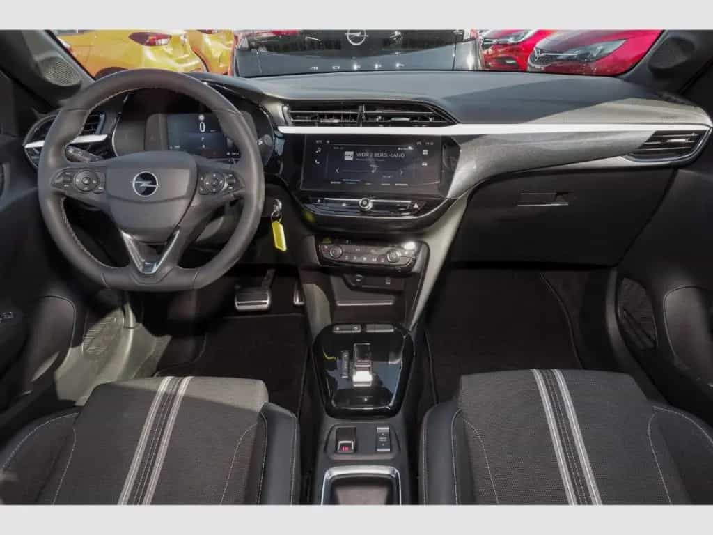 Opel Corsa F GS 1.2 Voll-LED RückKam Winterpaket Allw 02/2024-photo-10